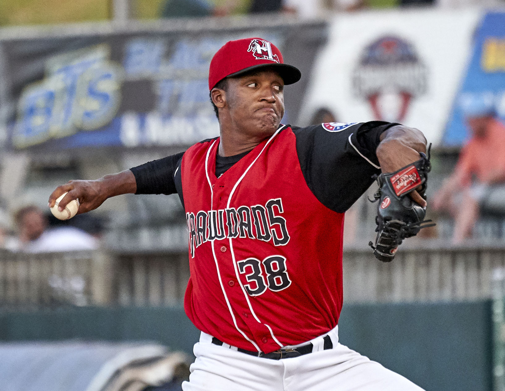 CRAWDADS 0521 12.jpg